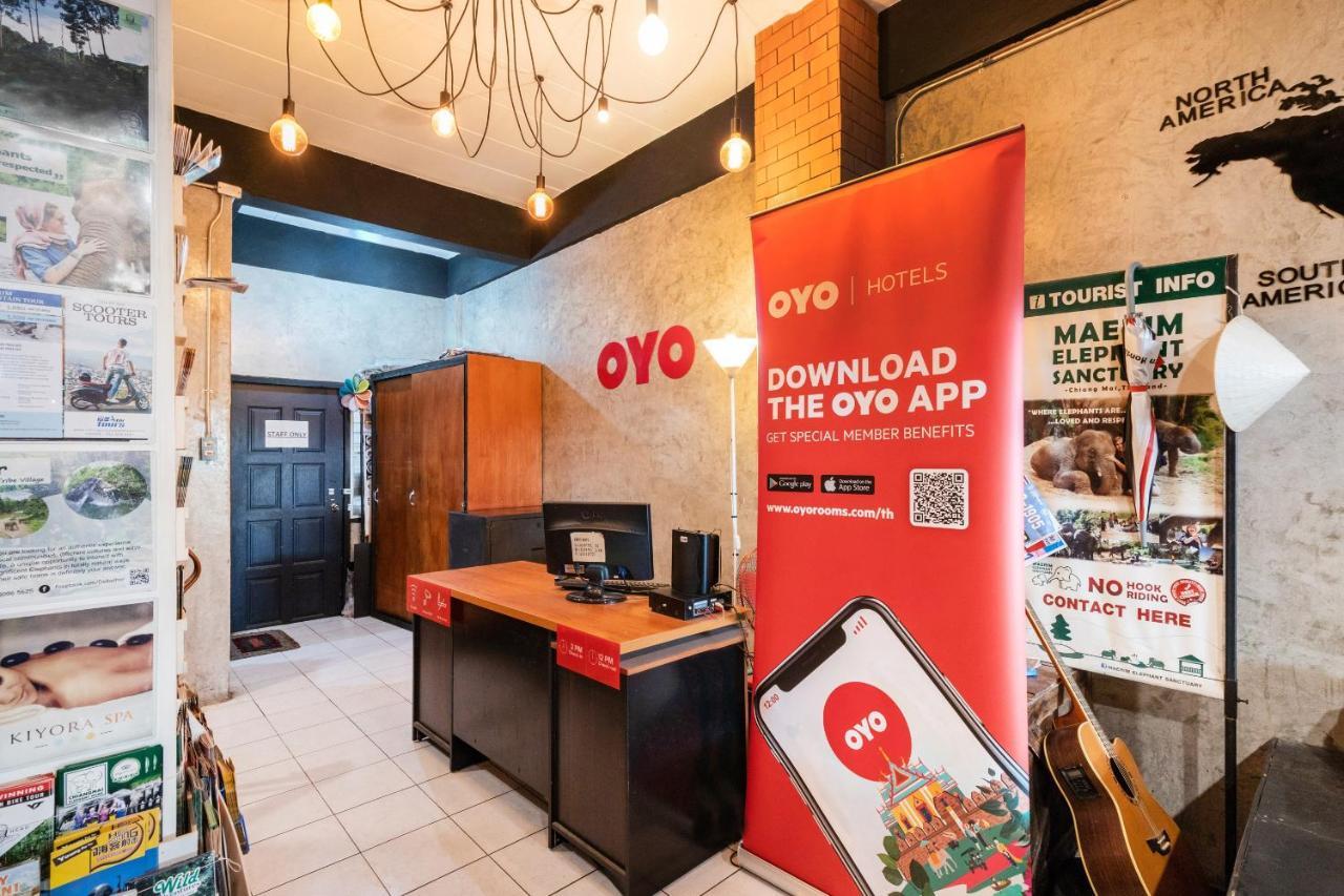 Oyo 677 Le Loftel Hostel Chiang Mai Extérieur photo