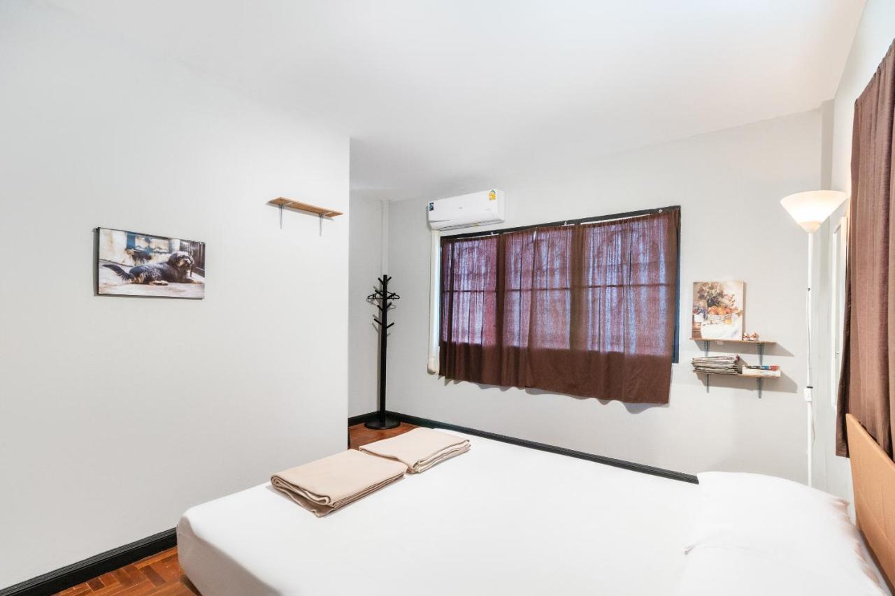 Oyo 677 Le Loftel Hostel Chiang Mai Extérieur photo
