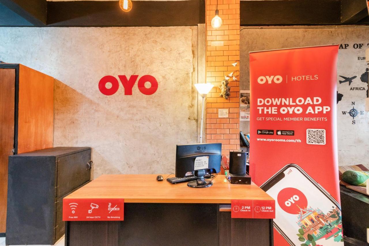 Oyo 677 Le Loftel Hostel Chiang Mai Extérieur photo